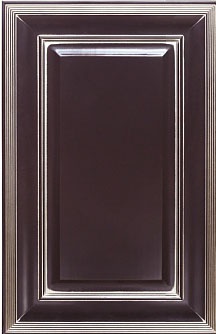 Рамка:  Массив липы  Центральная часть: МДФ, облицованная шпоном тулепье  Отделка: Laccato, темно-коричневая с патиной золото/серебро